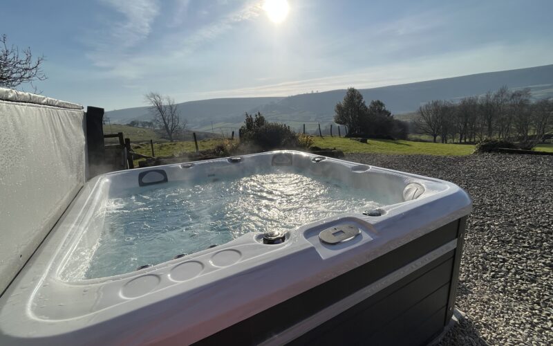 Stable Cottage Hot tub